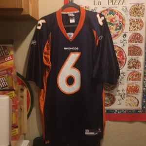 Denver jersey very comfortable no wear like new, p